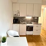 1 Km From Center Apartament *