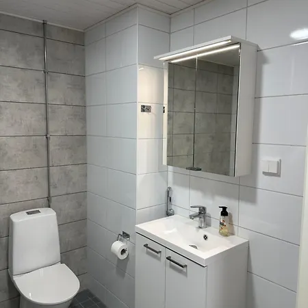 1 Km From Center טורקו