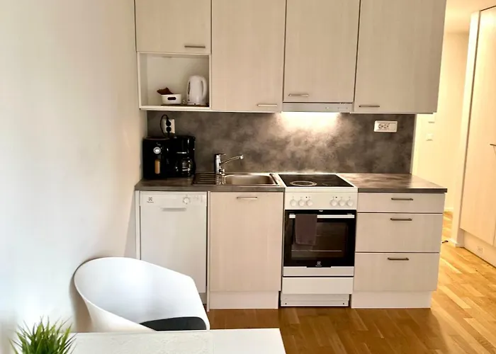 1 Km From Center Appartement *